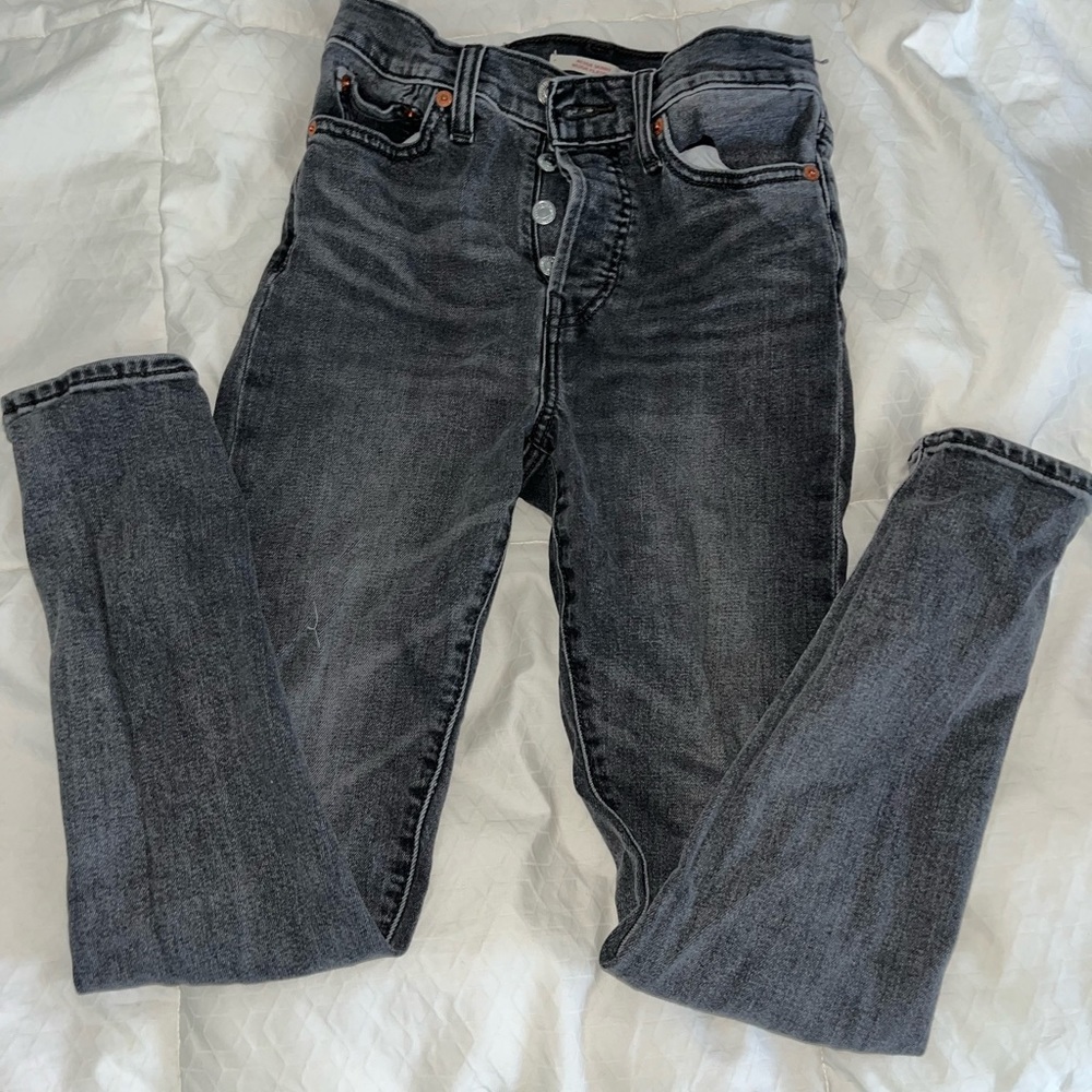 levies wedgie skinny jeans